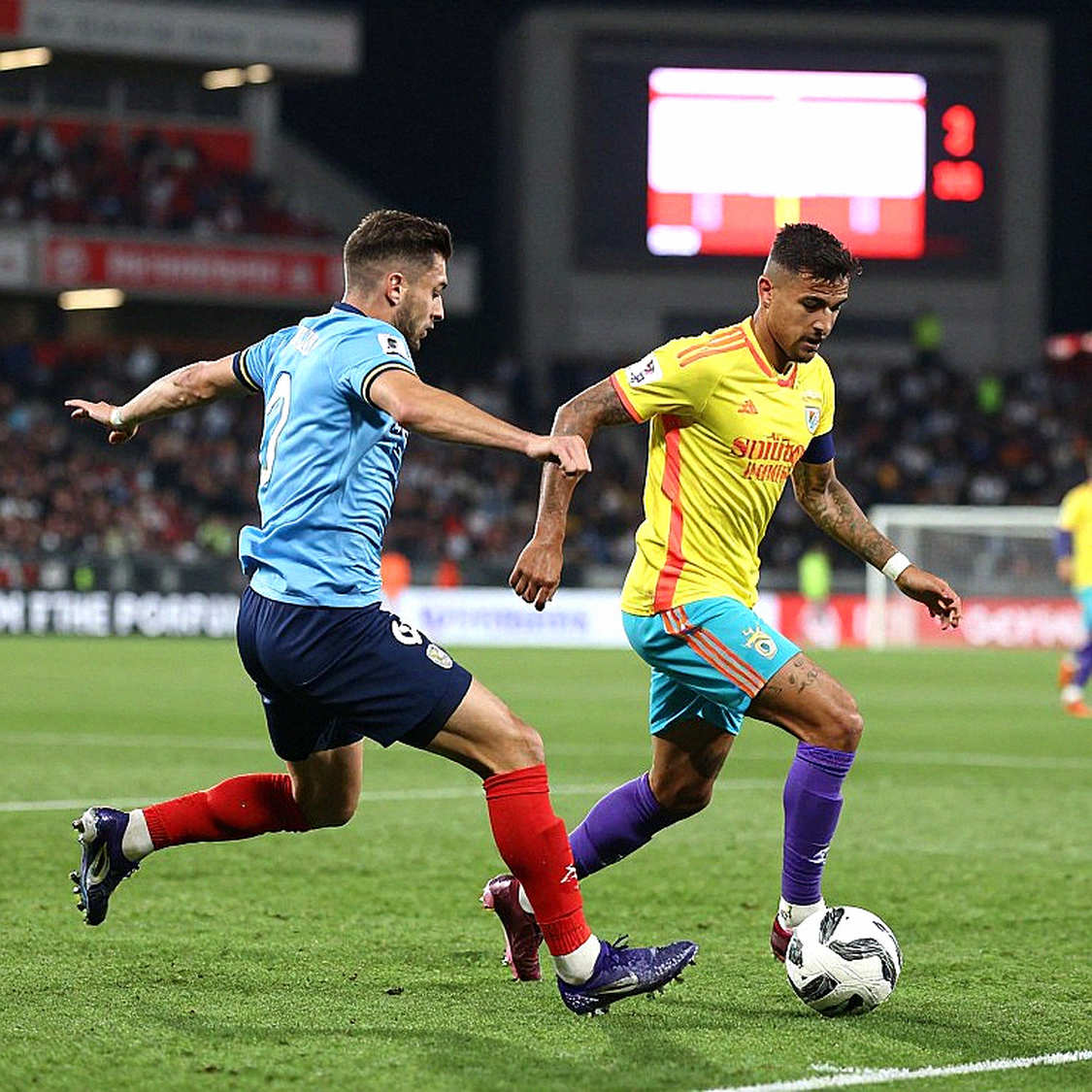 Huijsen không hề chế nhạo Lautaro về trận thua 5-0: Sự thật đằng sau màn 'khẩu chiến' ở Bernabeu Huijsen không hề chế nhạo Lautaro về trận thua 5-0: Sự thật đằng sau màn 'khẩu chiến' ở Bernabeu