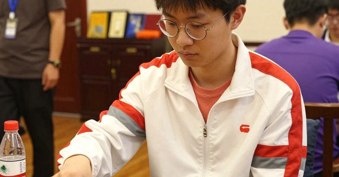 Scotch Game không còn đáng sợ: Kasparov 2026 và lời giải của Mikhalchishin