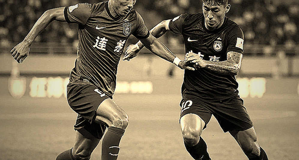Derby Hà Nội: Ngôi Sao, Kỷ Luật và Những Gì Bảng Tỷ Số Sẽ Nuốt Chửng Dưới Ánh Đèn Hàng Đẫy Derby Hà Nội: Ngôi Sao, Kỷ Luật và Những Gì Bảng Tỷ Số Sẽ Nuốt Chửng Dưới Ánh Đèn Hàng Đẫy