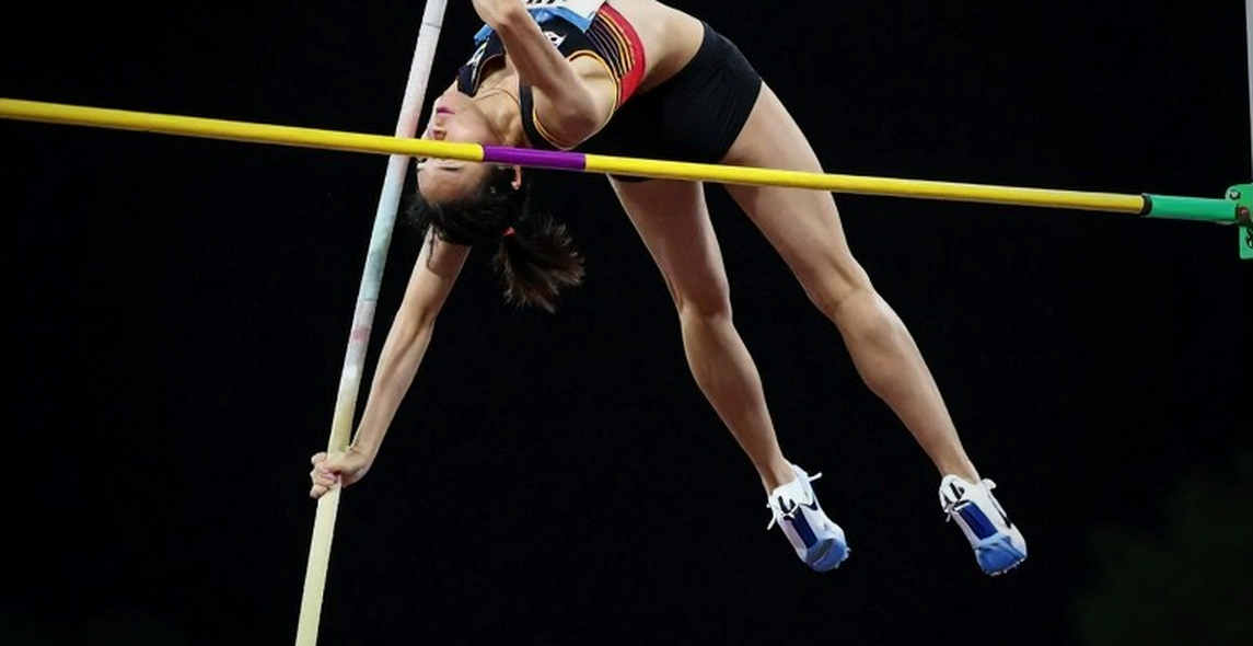 Amy Hunt về thứ ba chung kết 200m Diamond League với thông số 22.16s, khẳng định phong độ đỉnh cao sau bốn HCV châu Âu Amy Hunt về thứ ba chung kết 200m Diamond League với thông số 22.16s, khẳng định phong độ đỉnh cao sau bốn HCV châu Âu